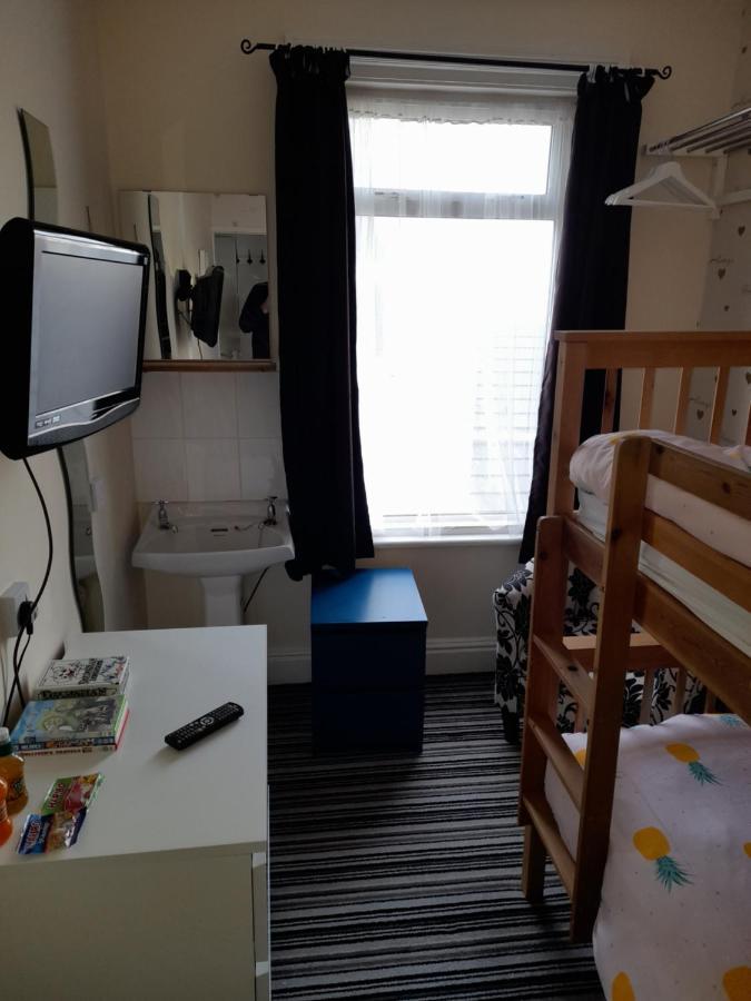 블랙풀 The Coast B&B 외부 사진
