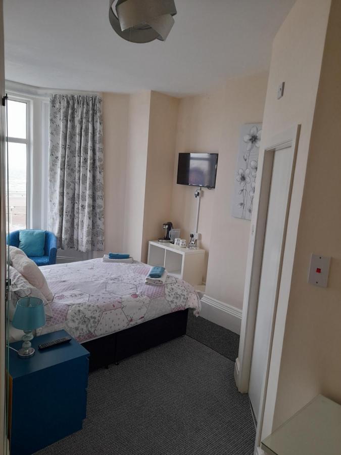 블랙풀 The Coast B&B 외부 사진