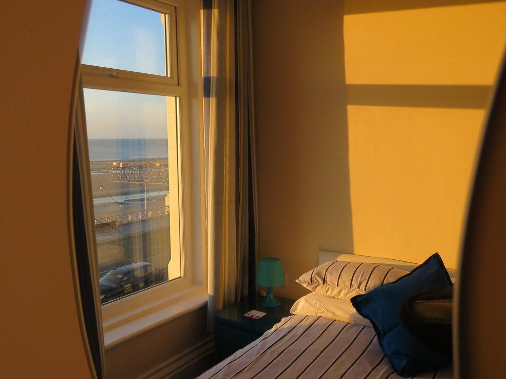 블랙풀 The Coast B&B 외부 사진